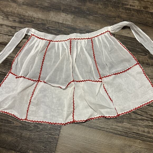 Vintage 1/2 Apron holiday Christmas Pockets Ricrac Handmade semi-sheer - Picture 2 of 5